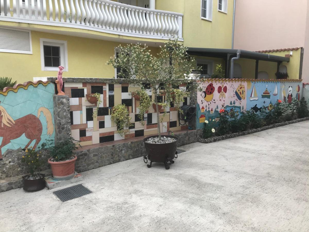 Lipovac Resort Ficus Bilice Exteriér fotografie